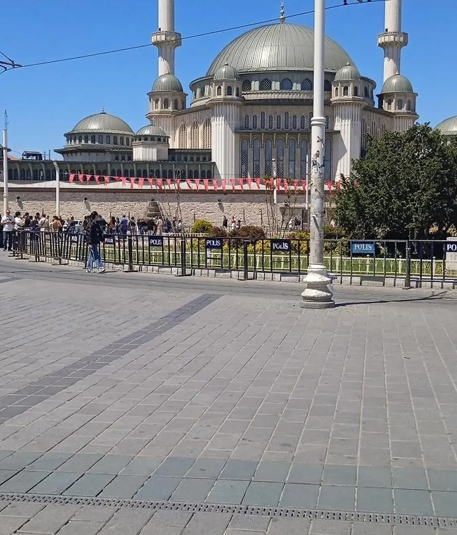 Yellow Bull Istanbul Hotel 0*,  טורקיה